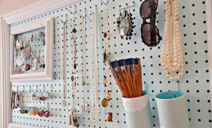 Jewelry organizer.