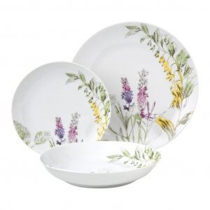 Floral dinnerware.