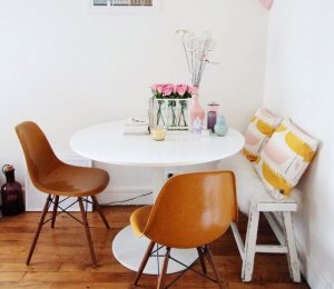 Your dining area in a corner.