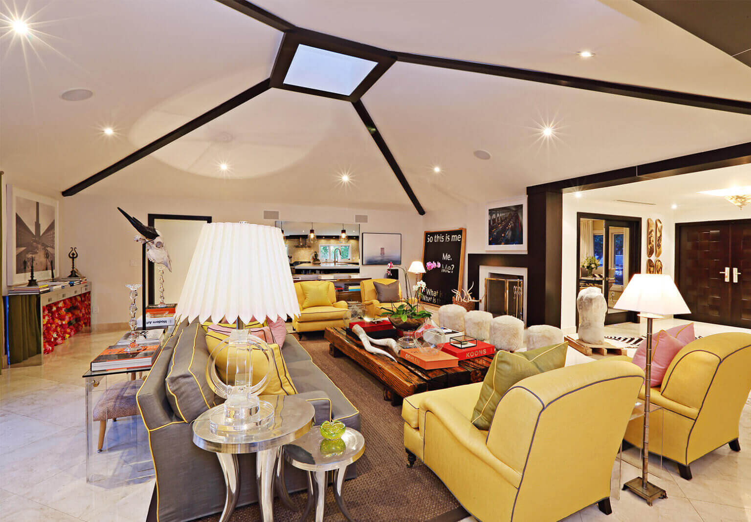A contemporary living room designed by Hernan Arraiga