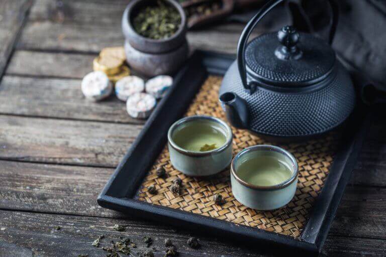 A simple Japanese tea set