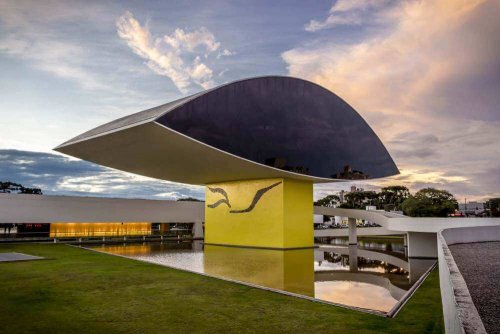 The Oscar Niemeyer Museum - The Eye of Curitiba