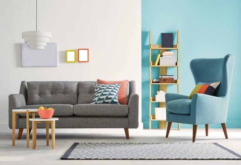 4 Ways to Personalize Your Sofa