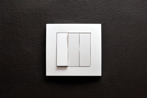 5 Different Types of Light Switches in the Home