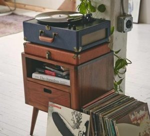 Record player.