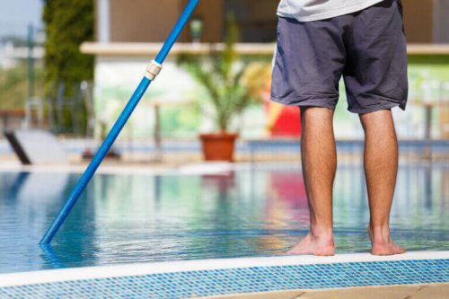 How to Fix Swimming Pool Water Problems