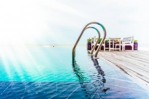 Which Filtration System Should You Choose for Your Pool?