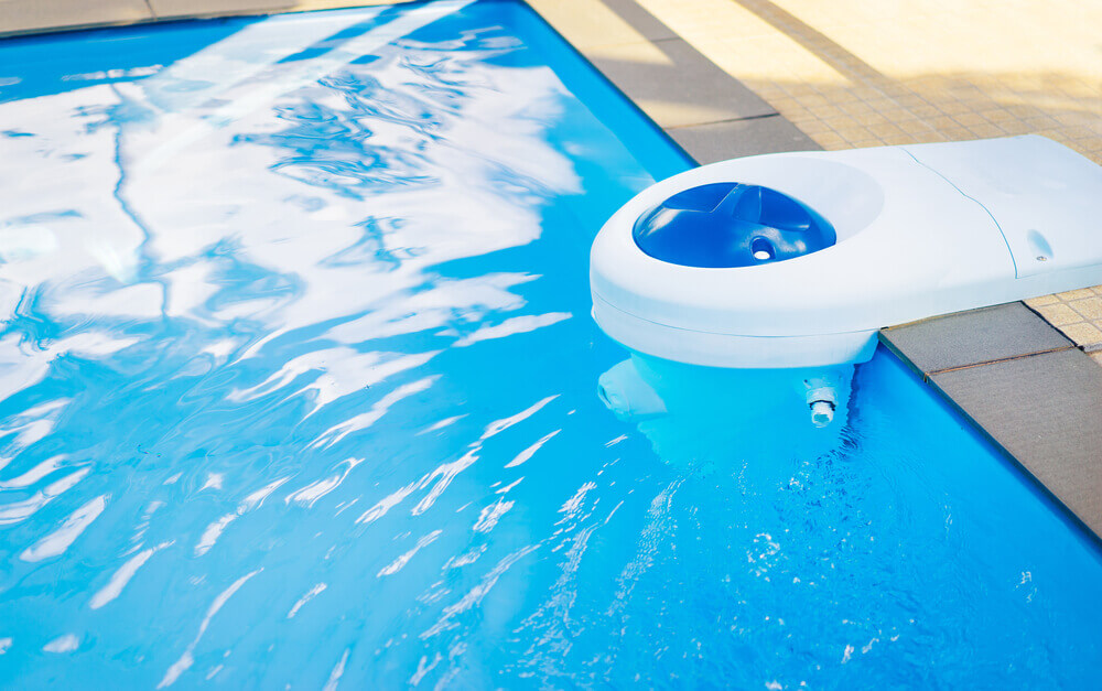 Which Filtration System Should You Choose for Your Pool? Decor Tips