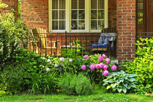 Affordable Ideas to Decorate Your Garden
