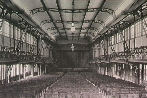 The interior of la Casa del Pueblo