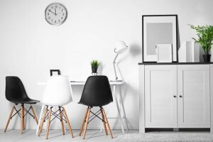 The Best Combinations in Black and White