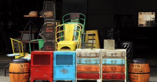 Second hand objects.