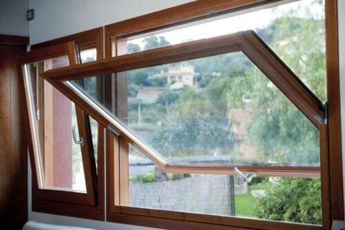 A pivot-hung window is one type of hinged windows.