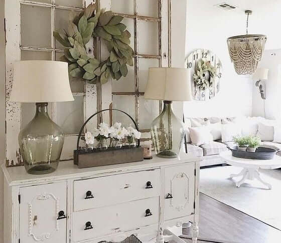 A calm entryway with light colors.