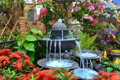 Contemporary Fountains For Your Garden