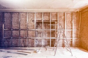 3 Examples of How to Renovate an Industrial Warehouse
