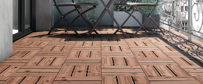 An outdoor patio made with pallet floors.