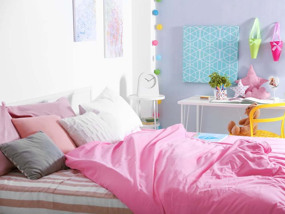 A pink bedroom.