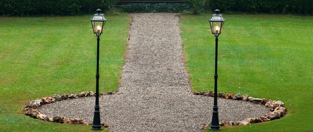 Small lanterns for the garden are a great option.