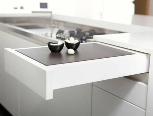 Transforming furniture for kitchens.