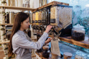 Simple Tips For a Zero Waste Home