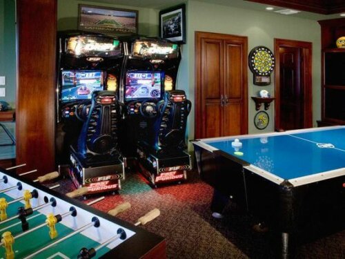 How to Decorate a Games Room for Adults - Decor Tips