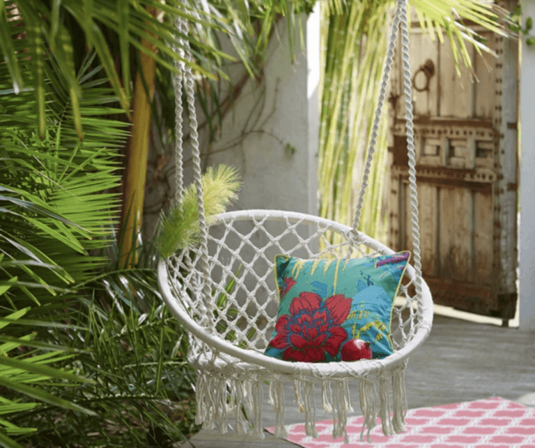The Best Hanging Chairs For A Chic Interior