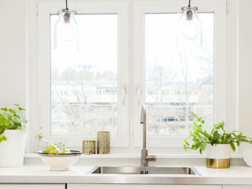 Try These Natural Tips to Eliminate Odors in Your Kitchen