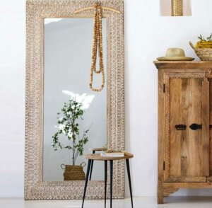 Floor Mirrors - a Trend to Reflect the Beauty of Your Home