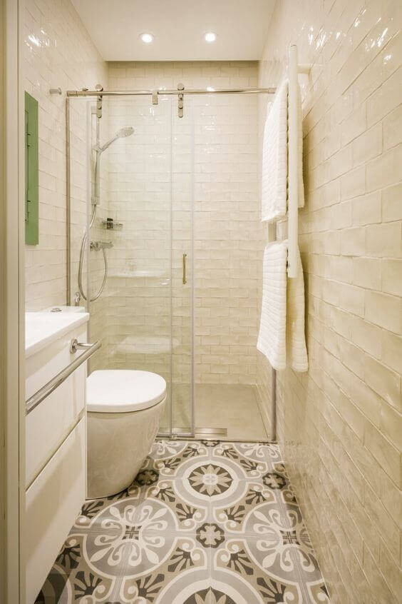 Bath with a shower illustrating rough texture types