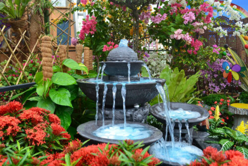 A charming garden and fountain.