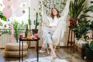 Decorating with Plants - A Pleasant Green Touch