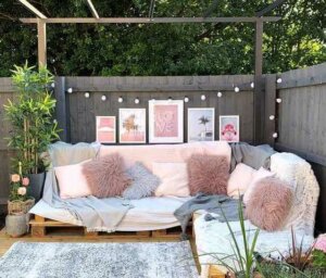 Ten Ideas for a Beautiful and Charming Garden
