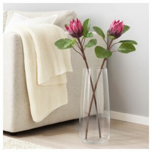 Decorating your Home Using Artificial Flowers and Plants