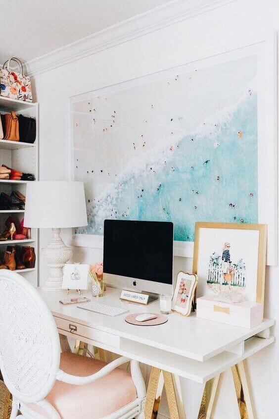 A feminine-style work desk.