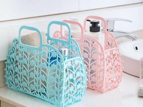 A few plastic baskets.