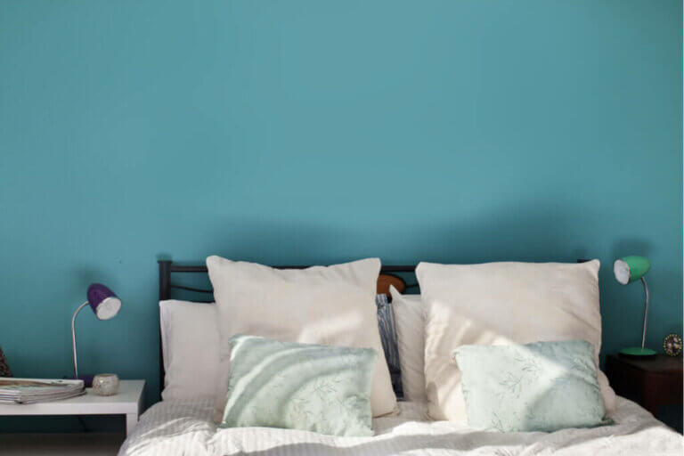 How to Apply Blue-Green in Your Interiors