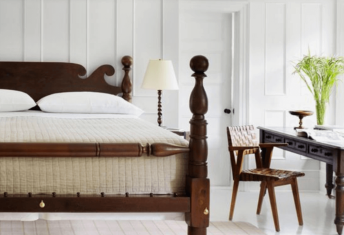 Een moderne shaker stijl slaapkamer.