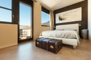 The Minimalist Chest: A New Decor Trend