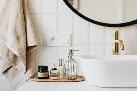 Beautiful bathroom accessories including perfune bottles