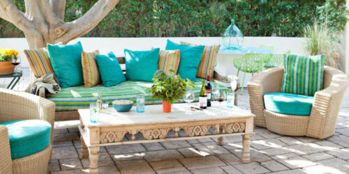Bright colors are one way to cool down your house.