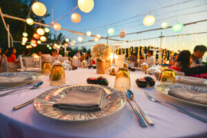 5 Ways Of Setting The Table For a Fancy Meal
