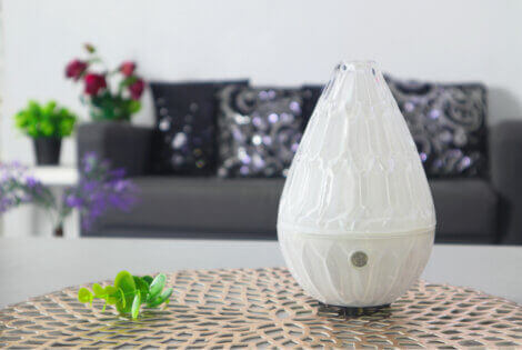 differences between humidifiers and diffusers