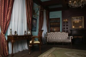 Believe It or Not, Victorian Style is Trending!