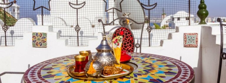 Arabic Style Terrace Decoration: Moroccan Inspiration