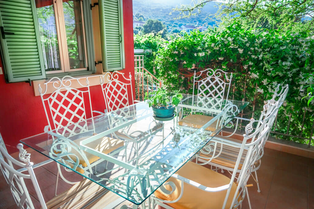 How to Protect Metal Furniture From Corrosion?