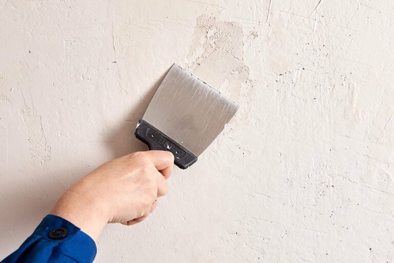 How to Fill Holes in Your Walls