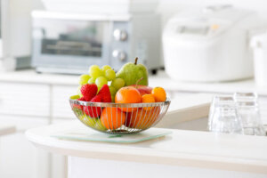 Kitchen Shelves for Displaying Fruit: Types and Formats
