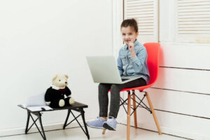 The Use of Polypropylene Plastic in Decor