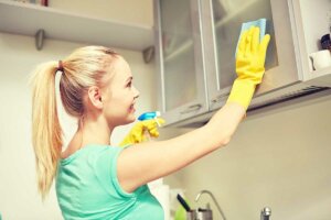Tricks to Clean Your Home to Ring in the New Year